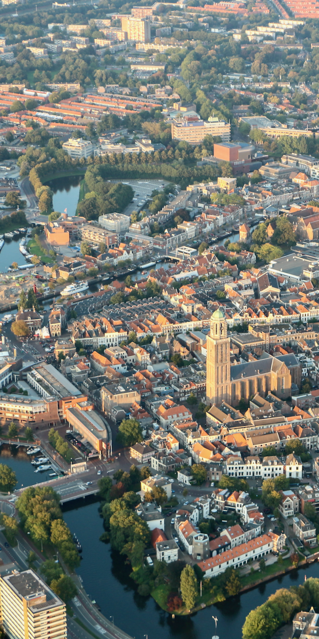 Deel van de stad Zwolle in vogelvlucht: de kerk